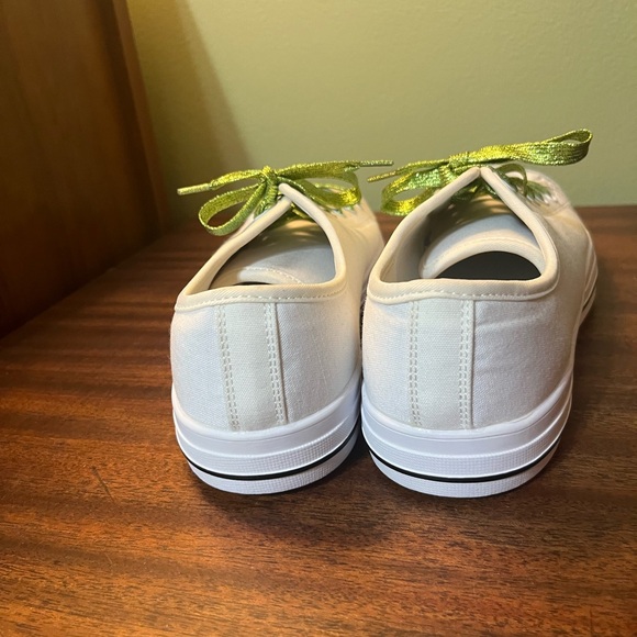 All white tennies with sparkly green laces W10/M9 - Picture 4 of 9